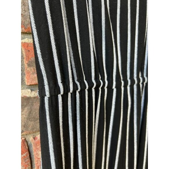 Jolt Black & White Striped Jumpsuit With Button Detail & Tie Waist - Picture 8 of 9